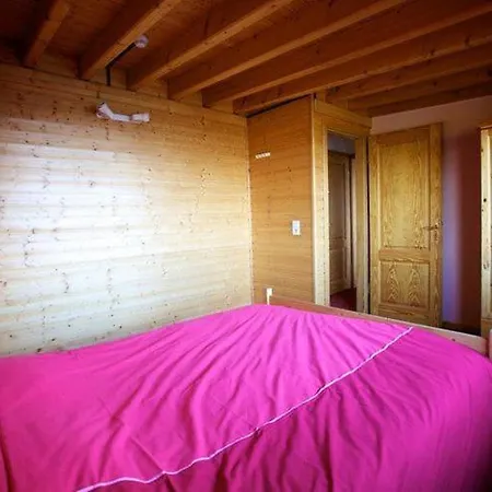 Well Maintained Holiday Home In Xhoffraix With Sauna *